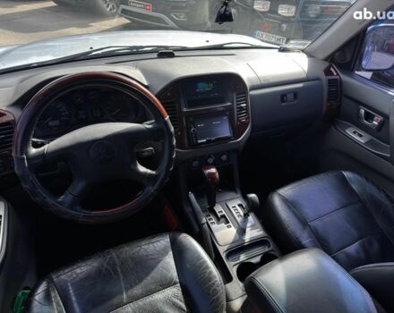 Сірий Міцубісі Паджеро Вагон, об'ємом двигуна 3.2 л та пробігом 318 тис. км за 7490 $, фото 19 на Automoto.ua