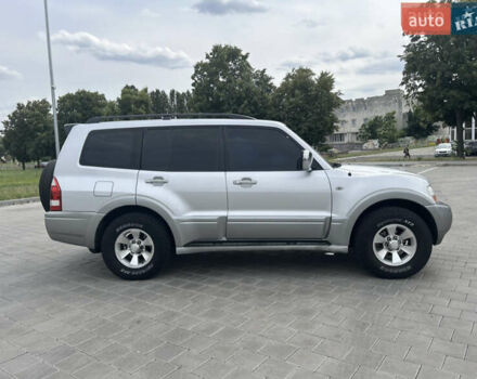 Серый Мицубиси Паджеро Вагон, объемом двигателя 3 л и пробегом 285 тыс. км за 7999 $, фото 5 на Automoto.ua