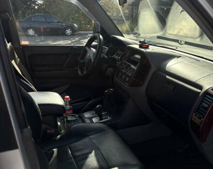 Серый Мицубиси Паджеро Вагон, объемом двигателя 3.2 л и пробегом 537 тыс. км за 4750 $, фото 4 на Automoto.ua