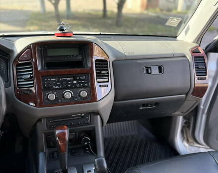 Серый Мицубиси Паджеро Вагон, объемом двигателя 3.2 л и пробегом 537 тыс. км за 4750 $, фото 6 на Automoto.ua