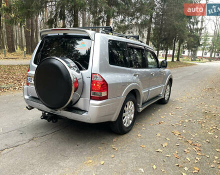 Сірий Міцубісі Паджеро Вагон, об'ємом двигуна 2.97 л та пробігом 249 тис. км за 8990 $, фото 4 на Automoto.ua