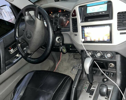 Серый Мицубиси Паджеро Вагон, объемом двигателя 3.2 л и пробегом 320 тыс. км за 6900 $, фото 6 на Automoto.ua