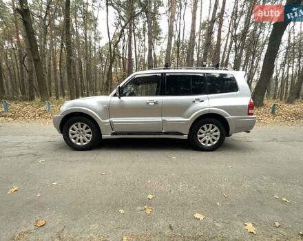 Сірий Міцубісі Паджеро Вагон, об'ємом двигуна 2.97 л та пробігом 249 тис. км за 8990 $, фото 1 на Automoto.ua
