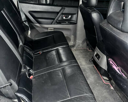 Серый Мицубиси Паджеро Вагон, объемом двигателя 3.2 л и пробегом 320 тыс. км за 6900 $, фото 5 на Automoto.ua