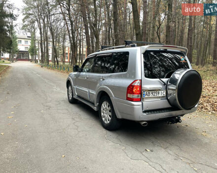 Сірий Міцубісі Паджеро Вагон, об'ємом двигуна 2.97 л та пробігом 249 тис. км за 8990 $, фото 3 на Automoto.ua