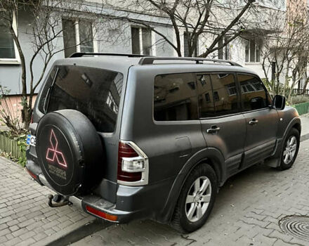 Серый Мицубиси Паджеро Вагон, объемом двигателя 3.2 л и пробегом 320 тыс. км за 6900 $, фото 2 на Automoto.ua