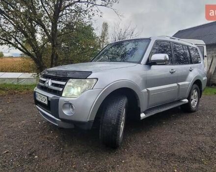 Сірий Міцубісі Паджеро Вагон, об'ємом двигуна 3.8 л та пробігом 263 тис. км за 12000 $, фото 8 на Automoto.ua