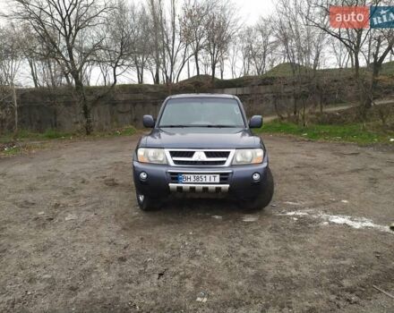 Серый Мицубиси Паджеро Вагон, объемом двигателя 3.2 л и пробегом 328 тыс. км за 8900 $, фото 1 на Automoto.ua