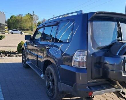 Серый Мицубиси Паджеро Вагон, объемом двигателя 3.2 л и пробегом 330 тыс. км за 12500 $, фото 1 на Automoto.ua