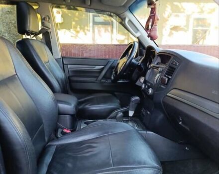 Сірий Міцубісі Паджеро Вагон, об'ємом двигуна 2.97 л та пробігом 181 тис. км за 11300 $, фото 6 на Automoto.ua