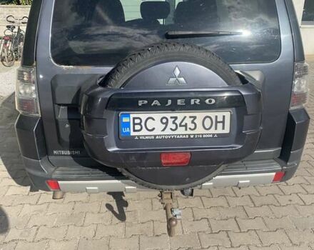 Сірий Міцубісі Паджеро Вагон, об'ємом двигуна 3.2 л та пробігом 326 тис. км за 11000 $, фото 4 на Automoto.ua