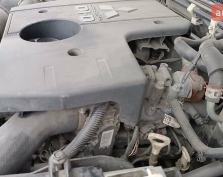 Серый Мицубиси Паджеро Вагон, объемом двигателя 3.2 л и пробегом 252 тыс. км за 12500 $, фото 93 на Automoto.ua