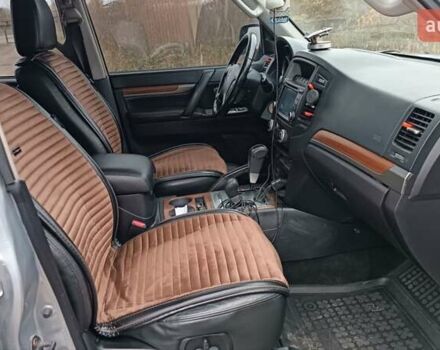 Серый Мицубиси Паджеро Вагон, объемом двигателя 3.2 л и пробегом 252 тыс. км за 12500 $, фото 76 на Automoto.ua