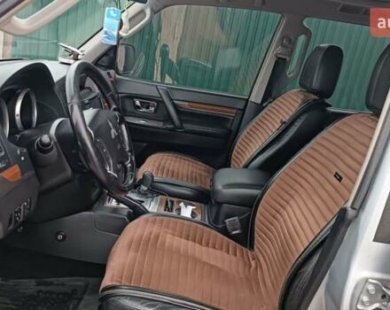 Серый Мицубиси Паджеро Вагон, объемом двигателя 3.2 л и пробегом 252 тыс. км за 12500 $, фото 47 на Automoto.ua