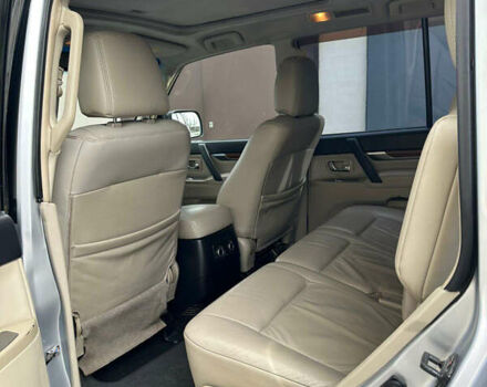 Міцубісі Паджеро Вагон 2007 у Харкові на Automoto.ua Сірий Міцубісі Паджеро Вагон, об'ємом двигуна 2.97 л та пробігом 279 тис. км за 11500 $, фото 23 на Automoto.ua