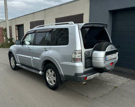 Міцубісі Паджеро Вагон 2007 у Харкові на Automoto.ua Сірий Міцубісі Паджеро Вагон, об'ємом двигуна 2.97 л та пробігом 279 тис. км за 11500 $, фото 4 на Automoto.ua