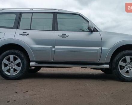 Серый Мицубиси Паджеро Вагон, объемом двигателя 3.2 л и пробегом 252 тыс. км за 12500 $, фото 26 на Automoto.ua