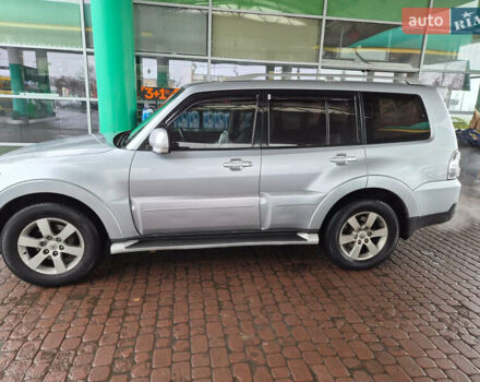 Серый Мицубиси Паджеро Вагон, объемом двигателя 3.83 л и пробегом 263 тыс. км за 9500 $, фото 4 на Automoto.ua