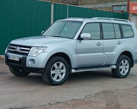 Серый Мицубиси Паджеро Вагон, объемом двигателя 3.2 л и пробегом 252 тыс. км за 12500 $, фото 4 на Automoto.ua