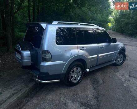 Сірий Міцубісі Паджеро Вагон, об'ємом двигуна 3.83 л та пробігом 350 тис. км за 9999 $, фото 8 на Automoto.ua