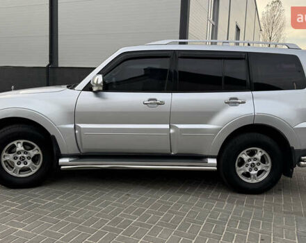 Сірий Міцубісі Паджеро Вагон, об'ємом двигуна 2.97 л та пробігом 230 тис. км за 11200 $, фото 1 на Automoto.ua