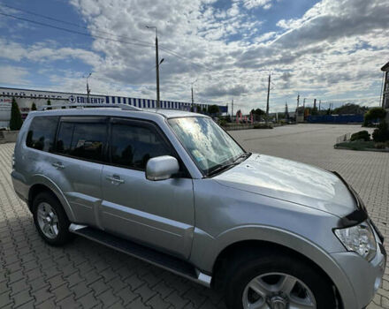 Серый Мицубиси Паджеро Вагон, объемом двигателя 3.2 л и пробегом 73 тыс. км за 17500 $, фото 2 на Automoto.ua
