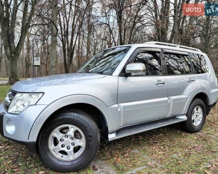 Серый Мицубиси Паджеро Вагон, объемом двигателя 3 л и пробегом 341 тыс. км за 11990 $, фото 4 на Automoto.ua