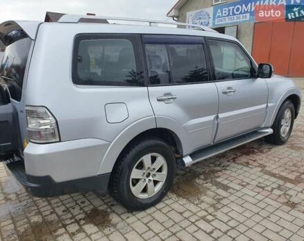 Сірий Міцубісі Паджеро Вагон, об'ємом двигуна 3 л та пробігом 239 тис. км за 10000 $, фото 3 на Automoto.ua