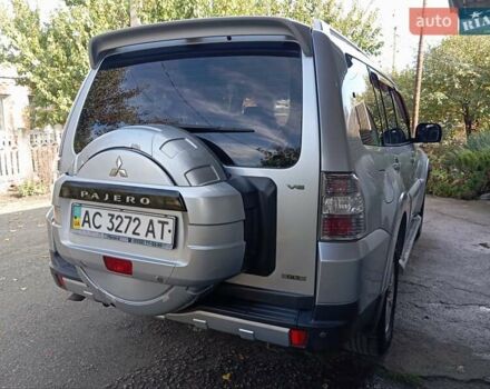 Міцубісі Паджеро Вагон 2008 у Никополе на Automoto.ua Сірий Міцубісі Паджеро Вагон, об'ємом двигуна 2.97 л та пробігом 198 тис. км за 10800 $, фото 12 на Automoto.ua