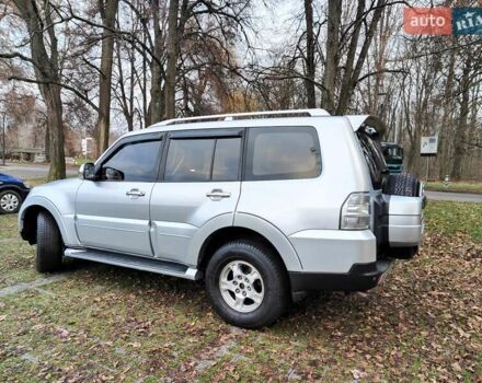 Серый Мицубиси Паджеро Вагон, объемом двигателя 3 л и пробегом 341 тыс. км за 11990 $, фото 12 на Automoto.ua