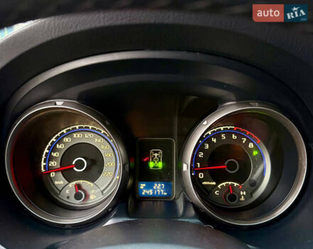 Серый Мицубиси Паджеро Вагон, объемом двигателя 2.97 л и пробегом 245 тыс. км за 9950 $, фото 13 на Automoto.ua