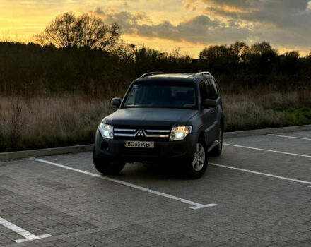 Серый Мицубиси Паджеро Вагон, объемом двигателя 3.2 л и пробегом 800 тыс. км за 8100 $, фото 15 на Automoto.ua