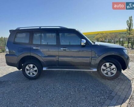 Сірий Міцубісі Паджеро Вагон, об'ємом двигуна 3 л та пробігом 185 тис. км за 9300 $, фото 6 на Automoto.ua