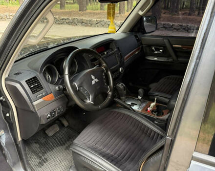 Серый Мицубиси Паджеро Вагон, объемом двигателя 3.83 л и пробегом 218 тыс. км за 11299 $, фото 8 на Automoto.ua
