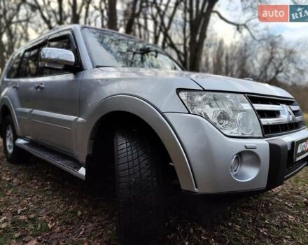 Серый Мицубиси Паджеро Вагон, объемом двигателя 3 л и пробегом 341 тыс. км за 11990 $, фото 30 на Automoto.ua