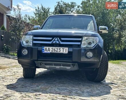 Серый Мицубиси Паджеро Вагон, объемом двигателя 2.97 л и пробегом 152 тыс. км за 13500 $, фото 5 на Automoto.ua