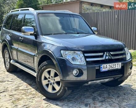 Серый Мицубиси Паджеро Вагон, объемом двигателя 2.97 л и пробегом 152 тыс. км за 13500 $, фото 10 на Automoto.ua