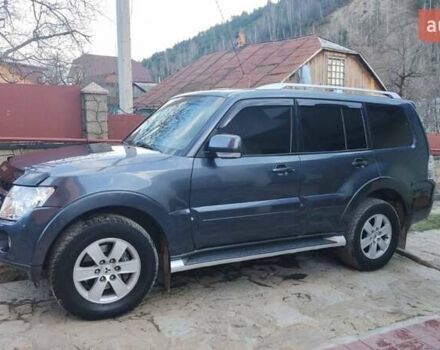 Сірий Міцубісі Паджеро Вагон, об'ємом двигуна 3.2 л та пробігом 326 тис. км за 13800 $, фото 16 на Automoto.ua