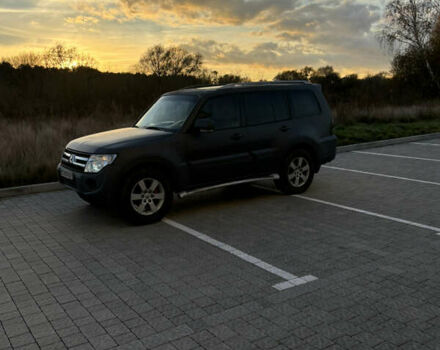 Серый Мицубиси Паджеро Вагон, объемом двигателя 3.2 л и пробегом 800 тыс. км за 8100 $, фото 13 на Automoto.ua