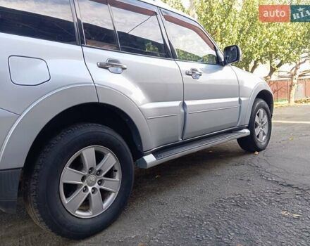 Міцубісі Паджеро Вагон 2008 у Никополе на Automoto.ua Сірий Міцубісі Паджеро Вагон, об'ємом двигуна 2.97 л та пробігом 198 тис. км за 10800 $, фото 22 на Automoto.ua