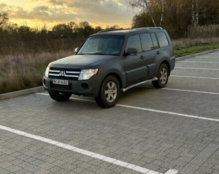 Серый Мицубиси Паджеро Вагон, объемом двигателя 3.2 л и пробегом 800 тыс. км за 8100 $, фото 8 на Automoto.ua