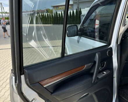 Серый Мицубиси Паджеро Вагон, объемом двигателя 3.2 л и пробегом 73 тыс. км за 17500 $, фото 6 на Automoto.ua