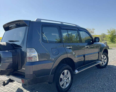 Сірий Міцубісі Паджеро Вагон, об'ємом двигуна 3 л та пробігом 185 тис. км за 9300 $, фото 5 на Automoto.ua