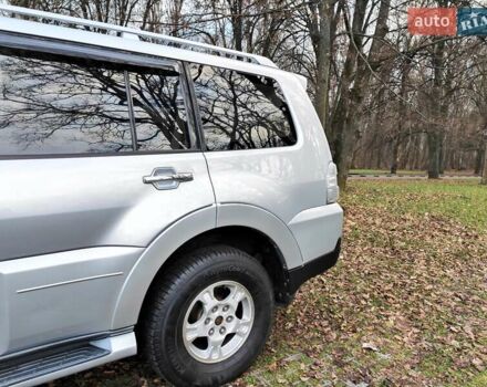 Серый Мицубиси Паджеро Вагон, объемом двигателя 3 л и пробегом 341 тыс. км за 11990 $, фото 8 на Automoto.ua