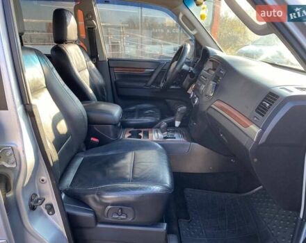 Сірий Міцубісі Паджеро Вагон, об'ємом двигуна 3.2 л та пробігом 263 тис. км за 13600 $, фото 24 на Automoto.ua