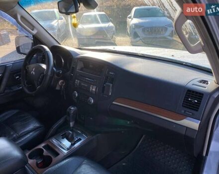 Сірий Міцубісі Паджеро Вагон, об'ємом двигуна 3.2 л та пробігом 263 тис. км за 13600 $, фото 8 на Automoto.ua