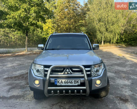 Серый Мицубиси Паджеро Вагон, объемом двигателя 2.97 л и пробегом 233 тыс. км за 10500 $, фото 2 на Automoto.ua