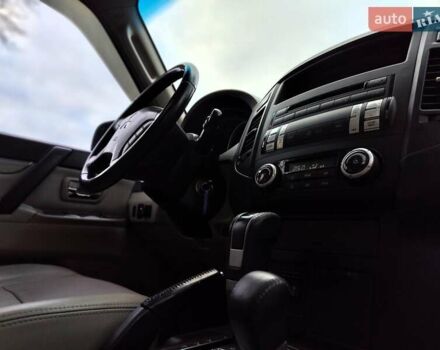 Серый Мицубиси Паджеро Вагон, объемом двигателя 3 л и пробегом 341 тыс. км за 11990 $, фото 36 на Automoto.ua