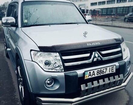 Сірий Міцубісі Паджеро Вагон, об'ємом двигуна 3.2 л та пробігом 180 тис. км за 16500 $, фото 1 на Automoto.ua