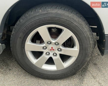 Серый Мицубиси Паджеро Вагон, объемом двигателя 3.2 л и пробегом 230 тыс. км за 9999 $, фото 6 на Automoto.ua